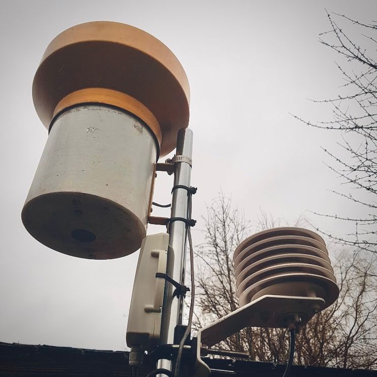 datacake's tweet photo. Andy Nadler has brought his @digitalmatters #LoRaWAN #SensorNode on #Datacake using a @helium #Hotspot and created this cool public Dashboard. Thanks for the amazing pictures and support Andy! #IoT #Weather - Read more about Datacake: https://t.co/BfqWSdqtqq https://t.co/R6siqxIdsF