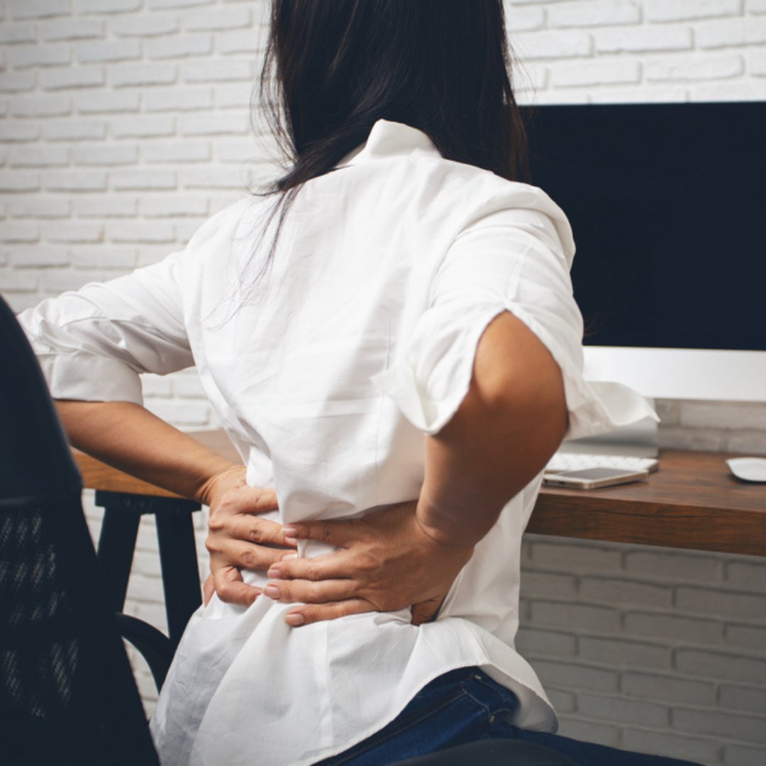 StaplesProf's tweet photo. With the challenge of availability and space, home offices are not always ideal. The best furniture can make a big impact and help you with this, @StaplesBizCan has a breakdown of office furniture to help you choose -  https://t.co/UzWf7gHo1N #StaplesforBusiness #SBAWorkfFomHome https://t.co/yxmIrLCmbg