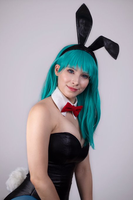 I need to reshoot my Bunny Bulma at a cute location. ^_^ Any suggestions what environment would suit<a href="/tag/tr25"class="tags"><span>#tr25</span></a>