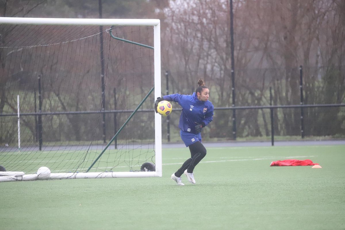 WassilahImlak's tweet image. 💥De retour sur les terrains, le travail s’intensifie en vue du retour à la compétition 💪🏼👊🏼⚽️ #newyear #samegoal #football #passion #goalkeeper #gk #EAG