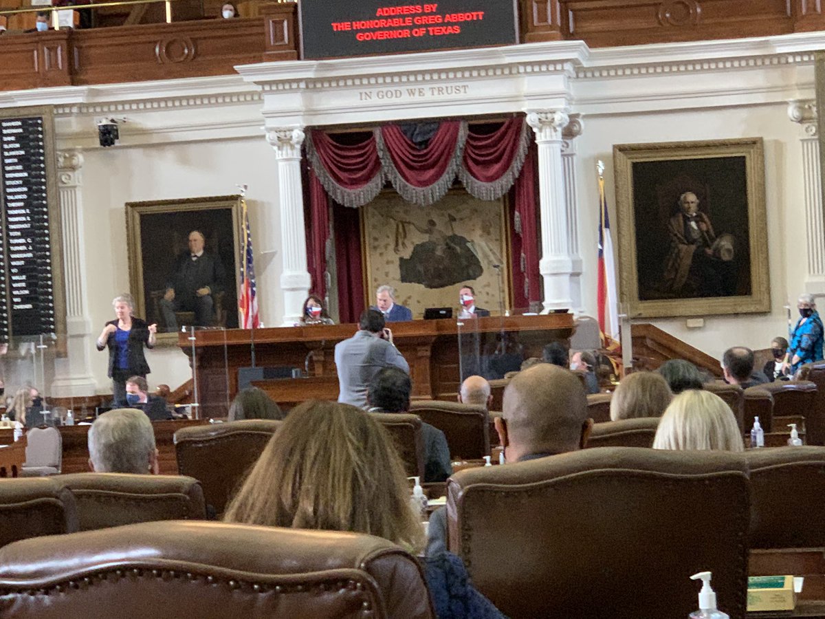 miyashay's tweet photo. Well. @GovAbbott just promised #alcoholtogo is here to stay. #txlege https://t.co/ygtolAompE