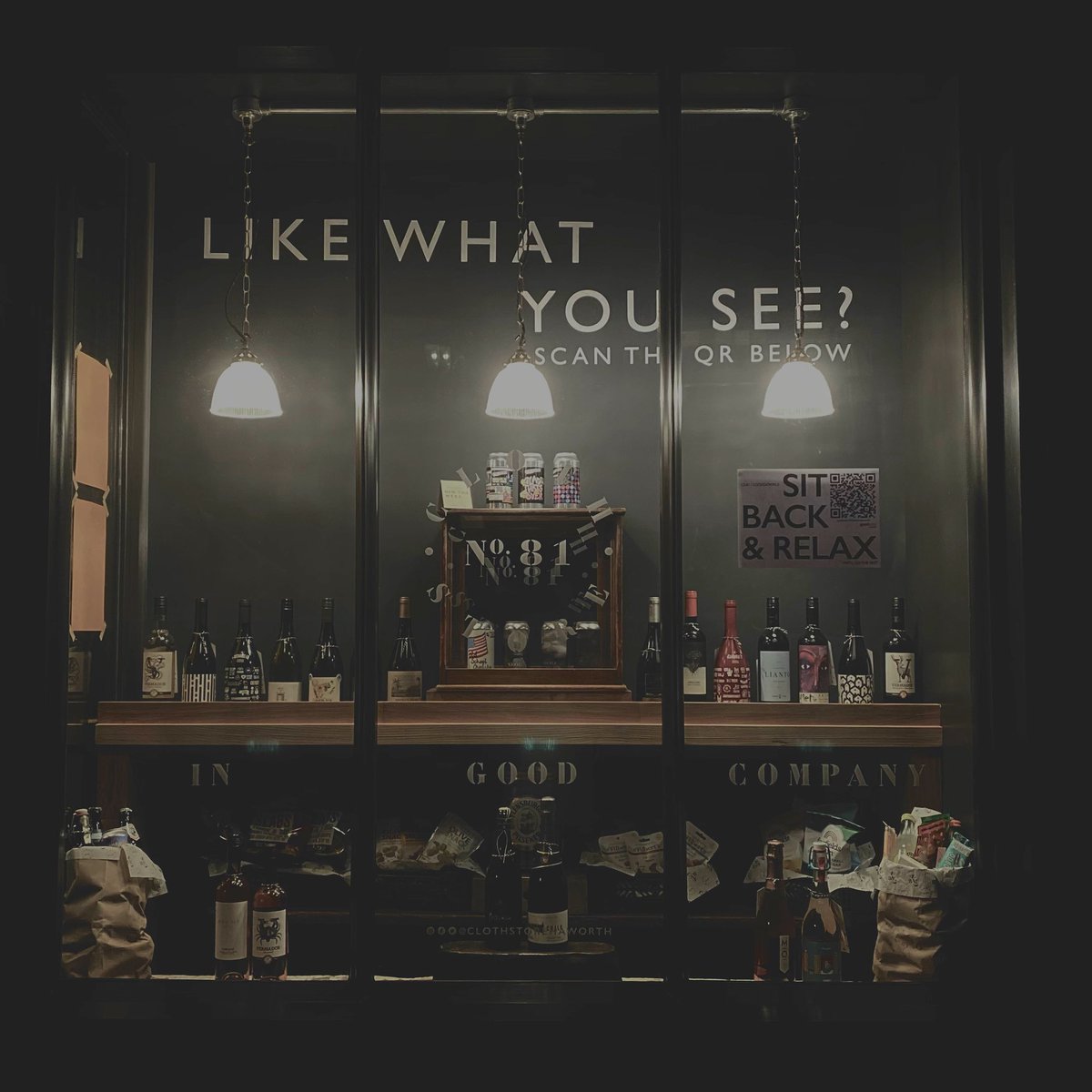 ClothStore81's tweet image. New Lockdown, New Window!
January hasn’t got off to the best of starts, but if you’re walking up Main Street for your daily exercise have a little nosey in our windows. 
Like what see, scan, sit back, relax &amp;amp; we’ll do the rest. 
#haworth #supportlocal  #delivery #smallbusiness