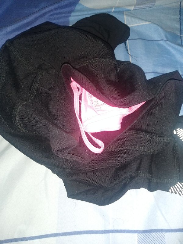 MXfetiches's tweet photo. #aportexxx "Son de la prima que se acaba de meter a bañar que rico las deja" #fetiche #pantyfetiche #tangasusadas #voyeur #Fetichismo https://t.co/3KMtmSvstP