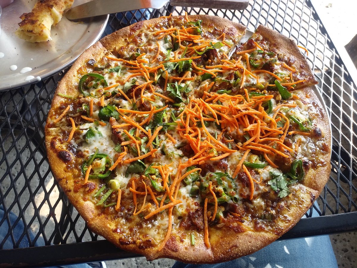 Extreme_Pizza's tweet photo. Hanoi Fever Extreme Pizza.....mmmm! Shout out for the photo Jon S. #pizzatime #lunchtime #tuesdayvibe #pizza #pizzadelivery #ExtremeNotMainstream https://t.co/MXQa4ZXdu9