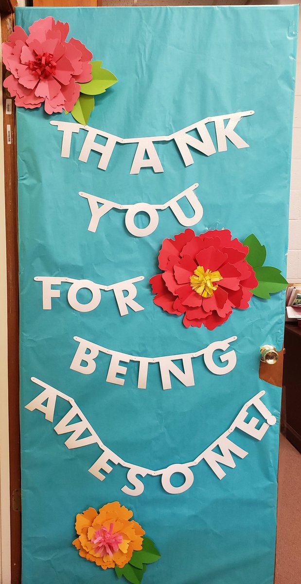 faithgmabe's tweet photo. Thank you to my faculty and staff for brightening my day! https://t.co/lmY0W7oc9S