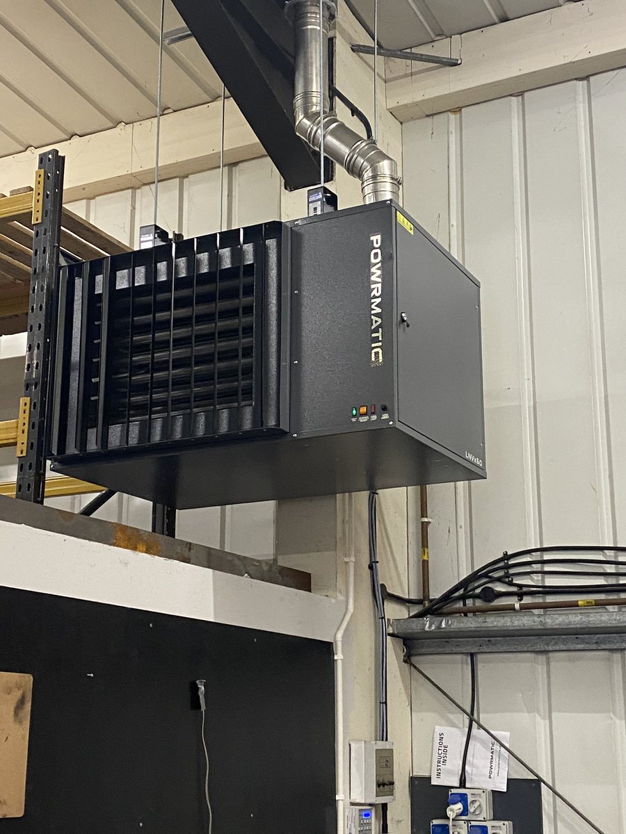 EC_Heating's tweet photo. 1st install of 2021 @powrmatic LNVX 60 air heater fitted into Harlow factory with customers own manufactured anti vibration fixings fitted on top to replace old broken PGUH air heater. https://t.co/8CfBtcYELp