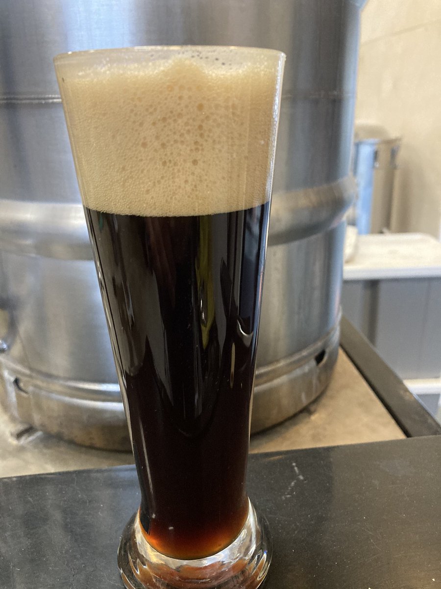 VandemarkTyler's tweet photo. New Stout is ready! 6.3% and 39 IBUs. Super smooth! #CraftBeer #shiftworkbrewing https://t.co/17zIqcO9yC