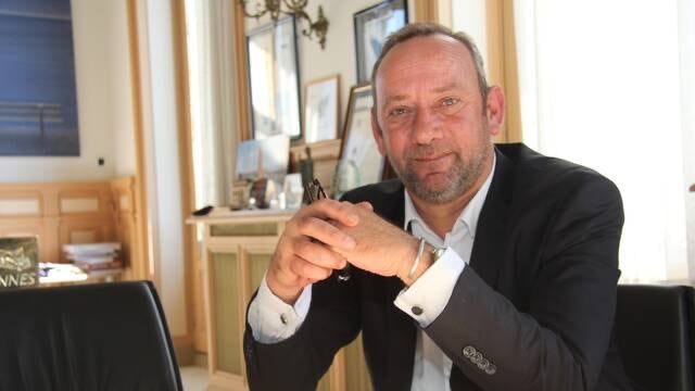 pcroguennec's tweet image. #Régionales. Le maire de Vannes #DavidRobo ne repartira pas #Vannes #Régionales #Bretagne @OuestFrance ouest-france.fr/bretagne/vanne…