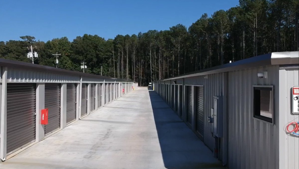 SteelCoBldgs's tweet photo. Steel storage buildings are among the simplest prefab storage buildings to erect, and they fulfill a host of functions for both the personal and commercial user.
Whether you are starting from scratch or expanding your storage building, we can help.
#selfstoragebuilders https://t.co/ha4pcmSRrY
