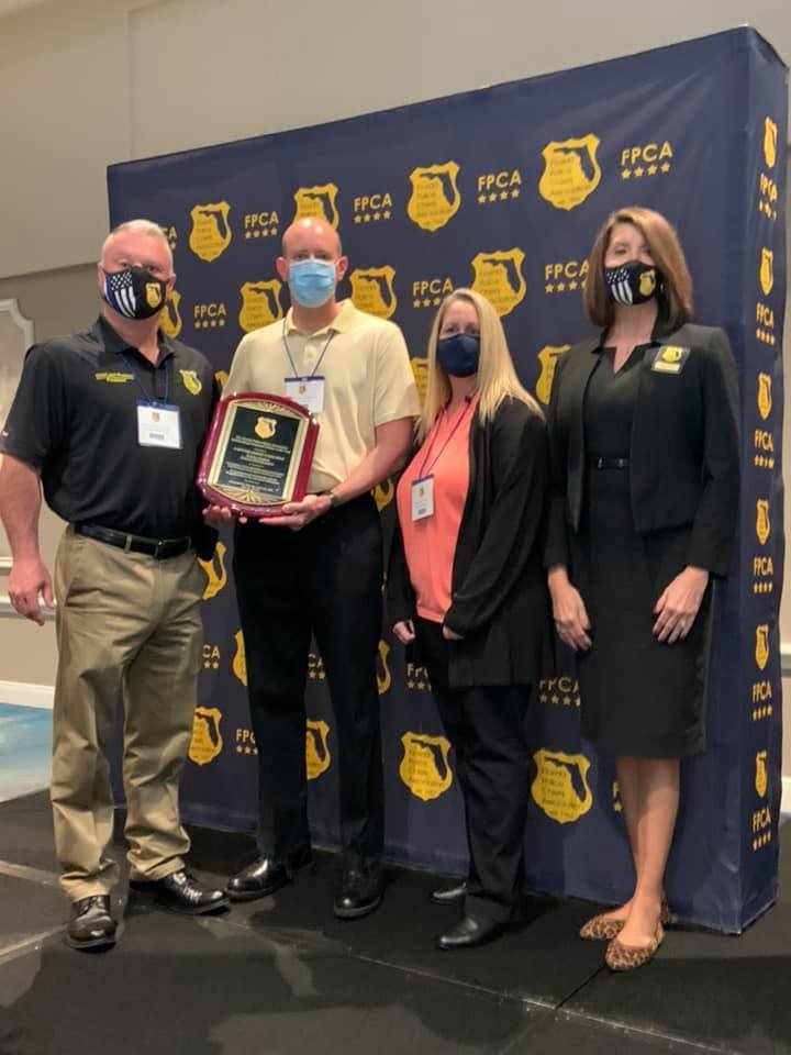 FloridaChiefs's tweet image. Congratulations to Captain Jason Ciaschini with the Punta Gorda P.D. The FPCA awarded Captain Ciaschini with the 2019 Outstanding Command Officer of the Year at the 2021 Mid-Winter Training Conference in Orlando Florida.