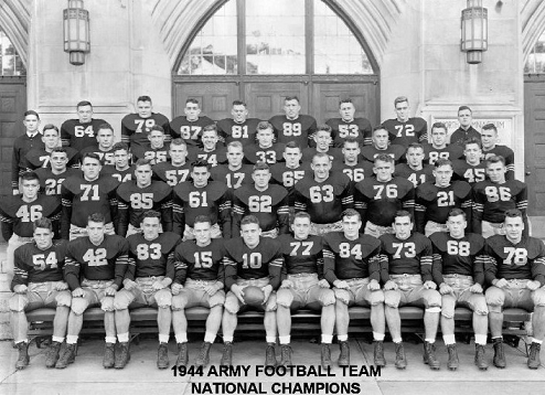 FQStats's tweet photo. Top National Champs (Scoring Offense)

(Between 1936-2020)

1⃣ 1944 Army (56.0)
2⃣ 1995 Nebraska (53.2)
3⃣ 2013 FSU (51.6)
4⃣ 2005 Texas (50.2)
5⃣ 2020 Alabama (48.5)
6⃣ 2019 LSU (48.4)
7⃣ 1996 Florida (47.0)
8⃣ 1997 Nebraska (46.7)
9⃣ 1956 Oklahoma (46.6)
🔟 1945 Army (45.8) https://t.co/9a1tVMBsX2