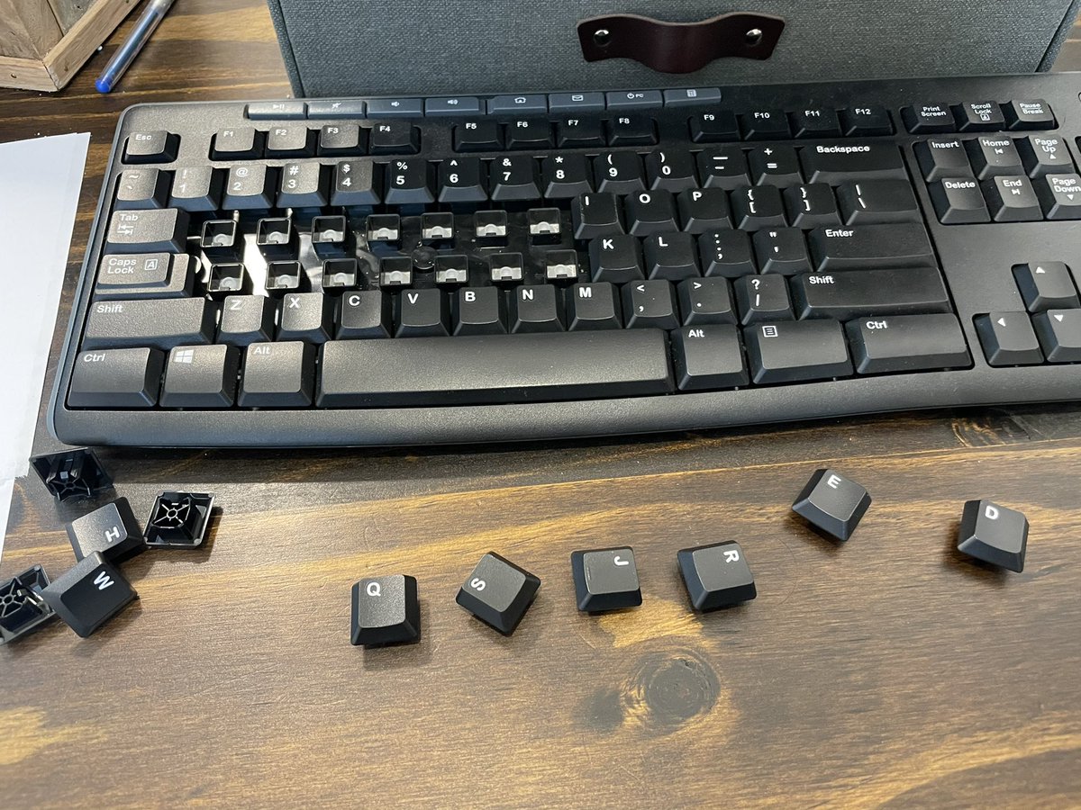 MGCardamone's tweet image. I was on a call in a different part of my house and came back to my home office to find my 3 yr old and 20 month olds pulling keys off of my keyboard... 🤦‍♂️