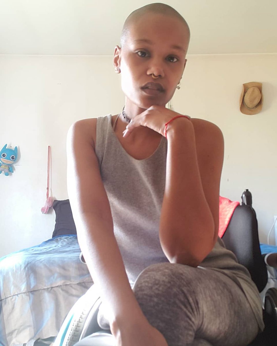 genesiz613's tweet photo. (Its a chair day today)
IMPROMPTU  Wheelchair selfie #FotoShoot in my room after getting some nt so gr8 news frm the drs.
[Genesiz in grey posing in her wheelchair]
#StrengthInMyDisability 
#HelloChronicIllness 
#HottieInAChair
#DisabledFutureModel 
#ModelsWithDisabilities https://t.co/lYG7aHoEWP