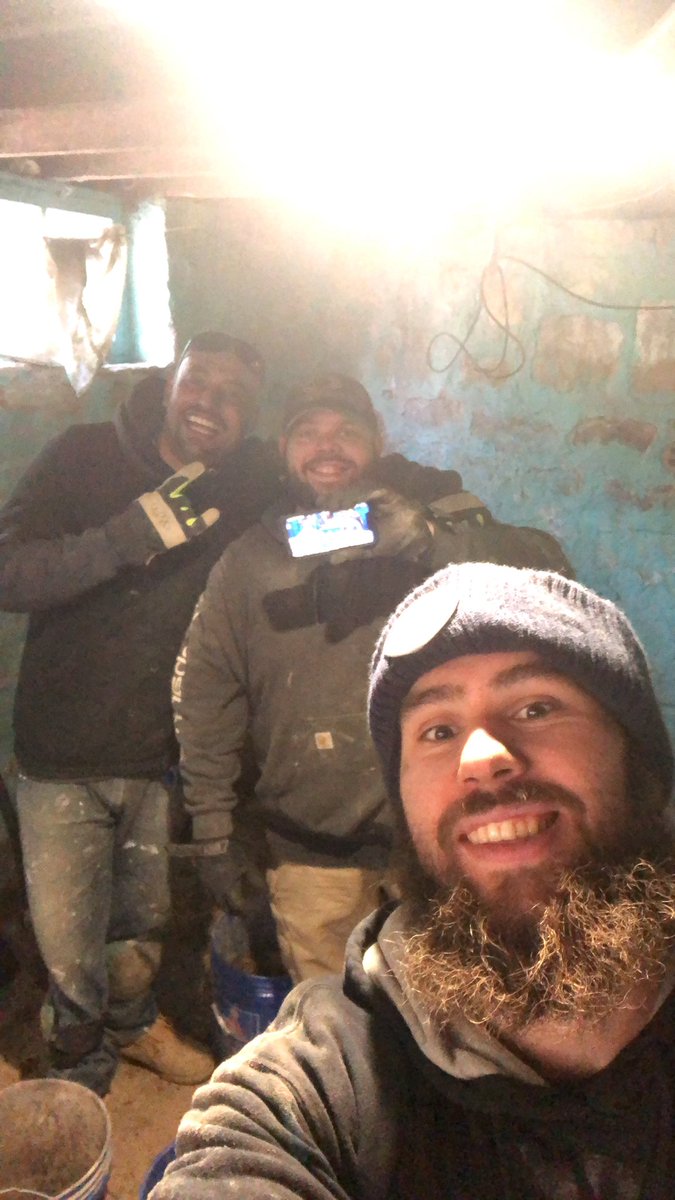 Emptier's tweet photo. Busting up basements #WatchingPMS @BamWest75 @PatMcAfeeShow https://t.co/8itkdQmcIB