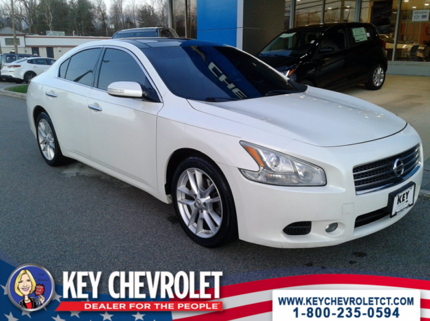 KeyChevroletCT's tweet photo. You don’t have to break the bank on your next vehicle purchase. Browse our inventory of reliable cars priced under $10,000. https://t.co/TRM2UheSxq https://t.co/nWjd0PiXd7