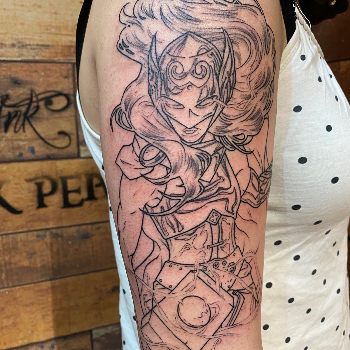 ritattoos's tweet photo. Female Thor going for the power line work down 
.
Get in touch to get something similar or hit me up with your ideas however little or extreme I’m happy to help
.
By @rave_c_tattoos
.
.
.
.
#tattoo #tattoos #ink #like #clean #nofilter #inked #thor #thunder #goddess #inkedgirls https://t.co/nk6T5NQSc8