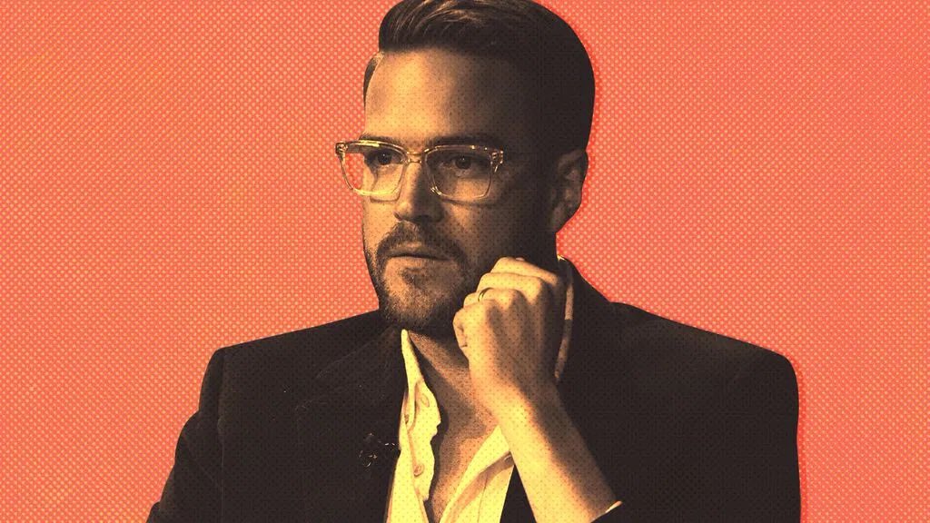 There’s Someone Inside Your House The graduating class at Osborne High is being targeted by a masked assailant, intent on exposing the darkest secret of each victim.- Netflix Original - Directed by Patrick Brice (Creep & Creep 2)- Based on 2017 book