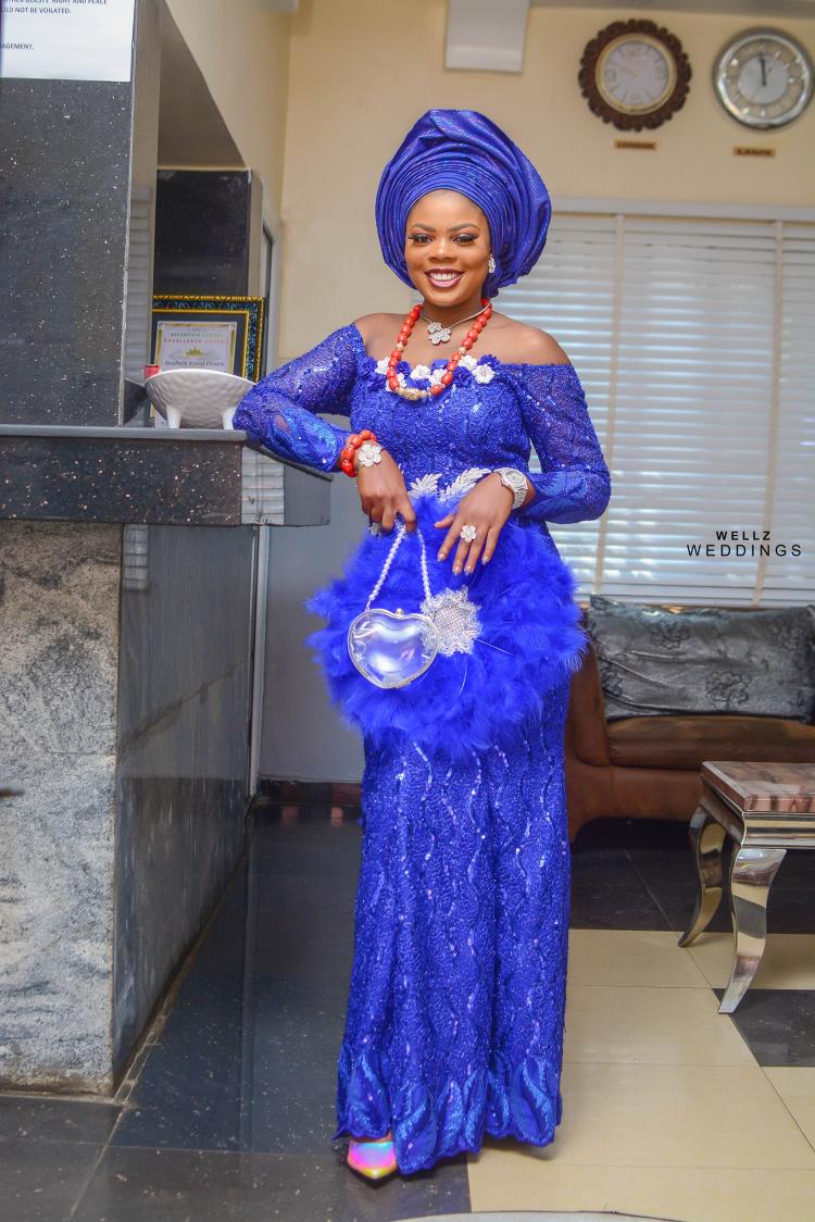oluwadunxy's tweet photo. I photographed this over the weekend, I'm your best bet for event coverage
#WellzMedia
#owanbe
#firstofallintroduction https://t.co/FuBj6yazh0