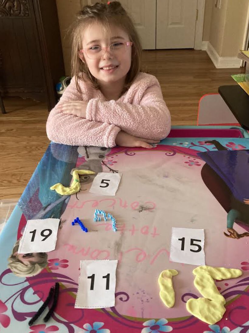 Miss Anton tweet media