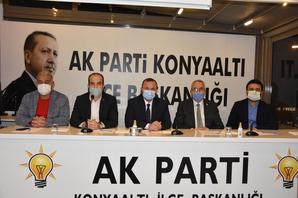 Konyaaltı ilçe yönetim kurulu toplantımızı,Sayın İl Başkanımız <a href="/ethemtas/">Av. İbrahim Ethem TAŞ 🇹🇷</a> Milletvekillerimiz den MKYK Üyemiz  Marmara Bölge sorumlumuz <a href="/avmustafakose/">Av. Mustafa KÖSE 🇹🇷</a> Milletvekilimiz <a href="/07ibrahimaydin/">İbrahim AYDIN</a>  ilçe Başkanımız <a href="/TayfunBayar7/">Tayfun Bayar</a> ve yönetim kurulu üyelerimiz ile birlikte gerçekleştirdik .