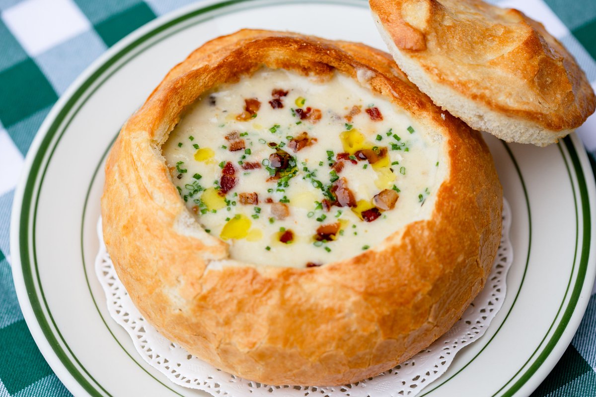 Warm up with our delicious New England Clam Chowder in a fresh bread bowl! Now available for delivery: berghospitality.olo.com

#berghospitality #bblemon