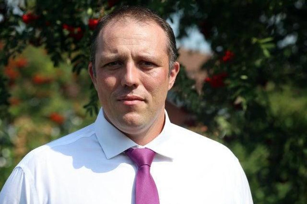 micklesb's tweet photo. With nearly 25 per cent of hospital beds locally now occupied with coronavirus patients, Derbyshire's public health chief has today issued an important plea to every single member of society 

https://t.co/MpIFfg2Cbc https://t.co/gEo6rtqbWG