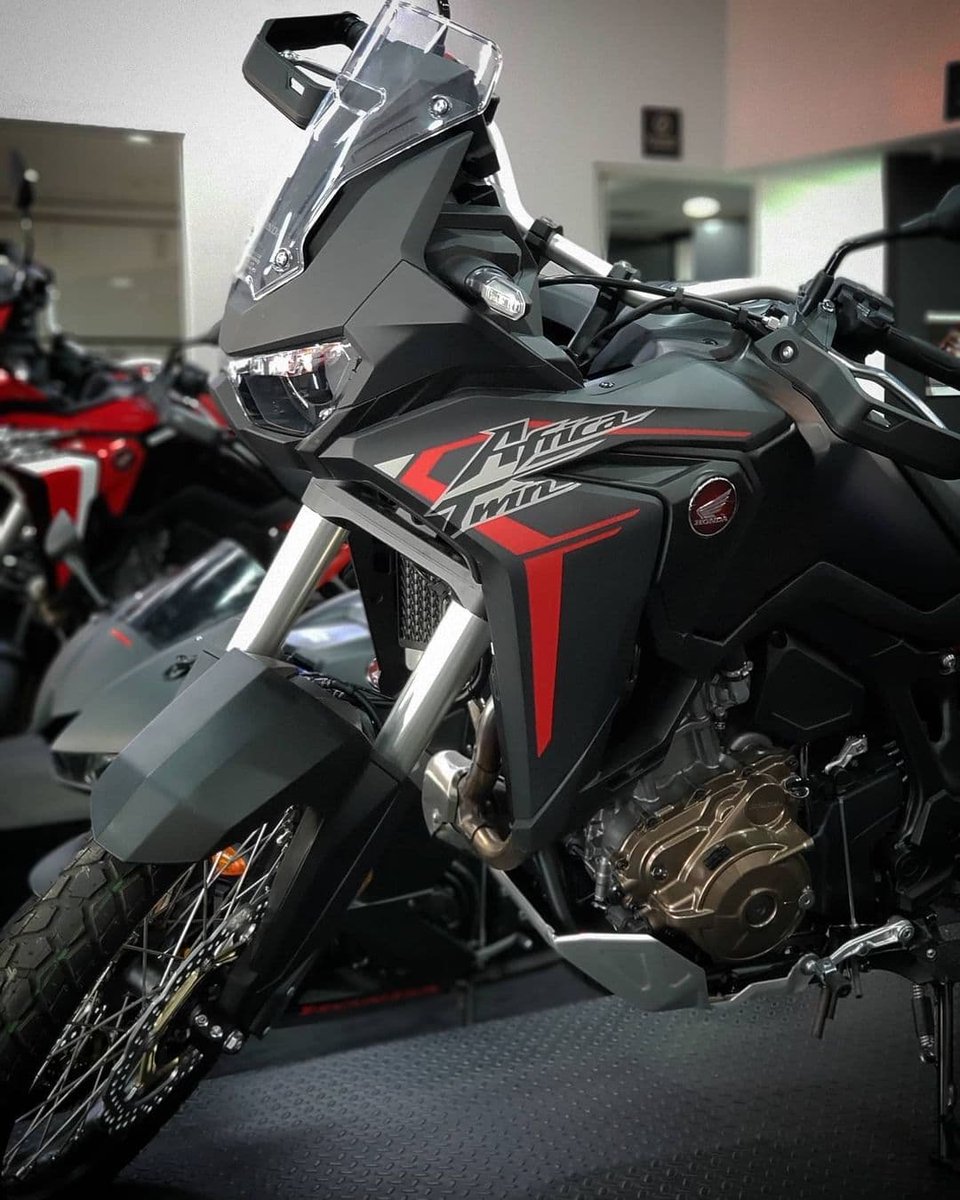 hondamotos_mx's tweet image. Descubre porque la CRF1100L #AfricaTwin es la mejor moto de aventura. Mira la prueba de manejo aquí 👉cutt.ly/QjlcEVw

@Moto_reviews  #HondaPowerhouse