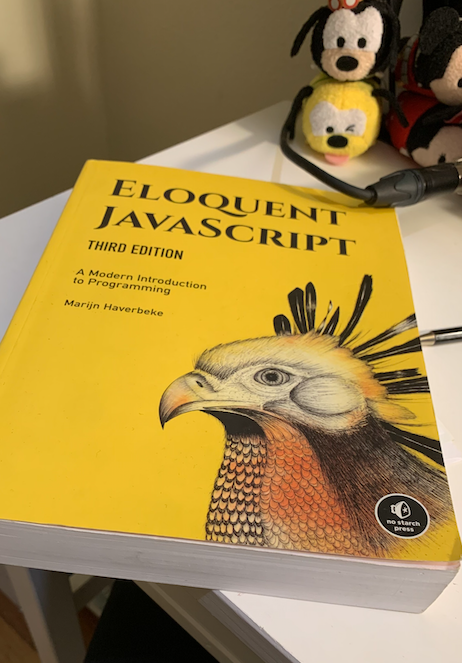 shidonichan's tweet photo. Day[2/100] 
#100DaysOfCode 
#BlackTechTwitter 
#leantocode
Shamed myself a little bit today because I don't fully remember the extent of passing by reference and passing by value by definition.

time to crack open the holy book... https://t.co/OEbkeNs1o0