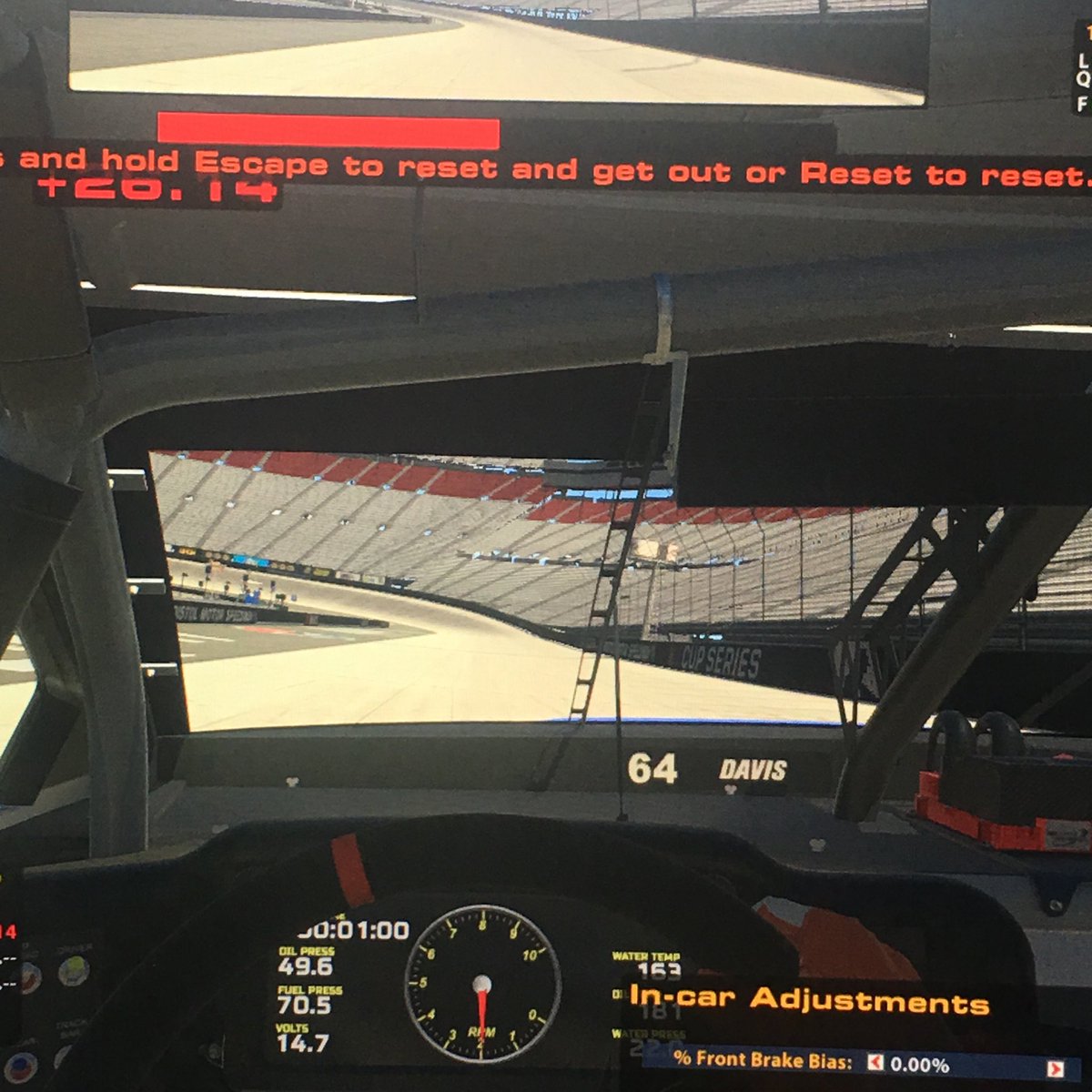 RT @DylanDa10543878: I’m going fast at Bristol motor Speedway https://t.co/Ww4cJLyXuy