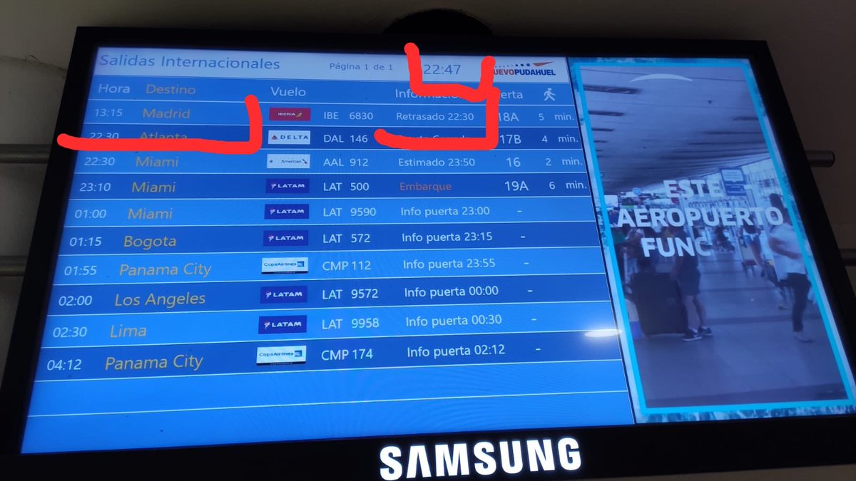 Moks8's tweet photo. @Iberia me habéis cambiado vuelo a hoy a las 13:15 SCL-MAD. Se ha retrasado hasta las 22:30. Ahora nos dicen que se ha "roto el avión", ni siquiera actualizan las horas. No se actualiza ni la información. ¿Dónde se reclaman los derechos del pasajero? Esto ya es demasiado https://t.co/bO9dFWn9RD