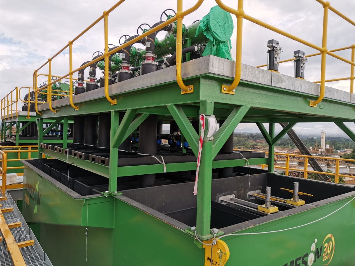 GlencoreTech's tweet image. Your Jameson Cell quickly reaches equilibrium and can continue operating if feed supply is interrupted.

#jamesoncell #glencoretechnology #mineralprocessing #glencore