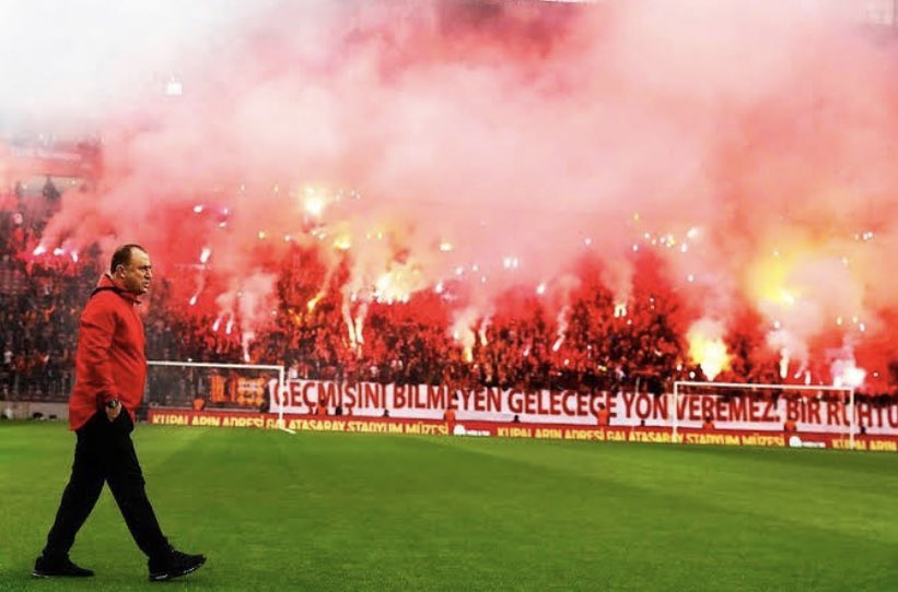 Ölene kadar seninleyiz ! <a href="/fatihterim/">Fatih Terim</a> #YanlızdeğilsinFatihTerim