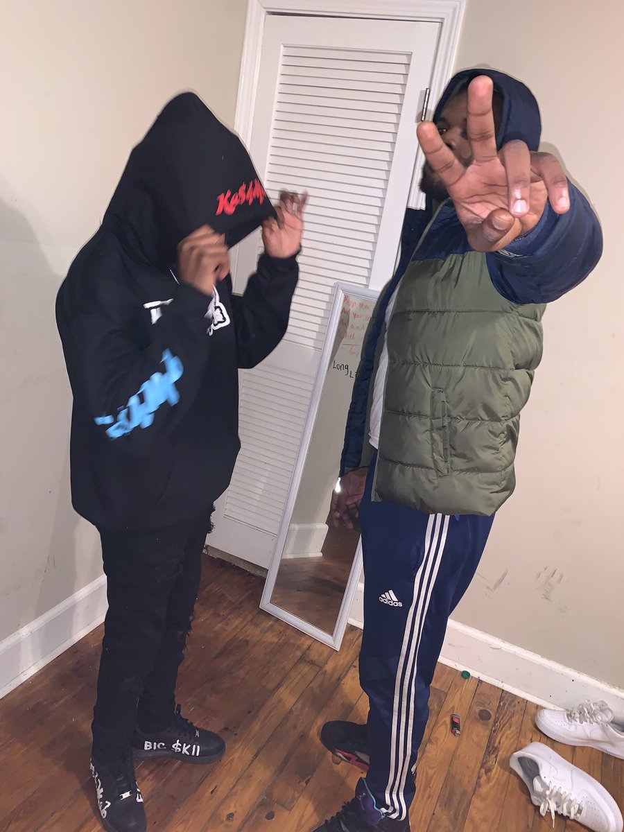 KingFlaud's tweet photo. Nigga donโt check 4 me, unless you got checks 4 me #WeRNotDaSame https://t.co/RqoaZglsm9