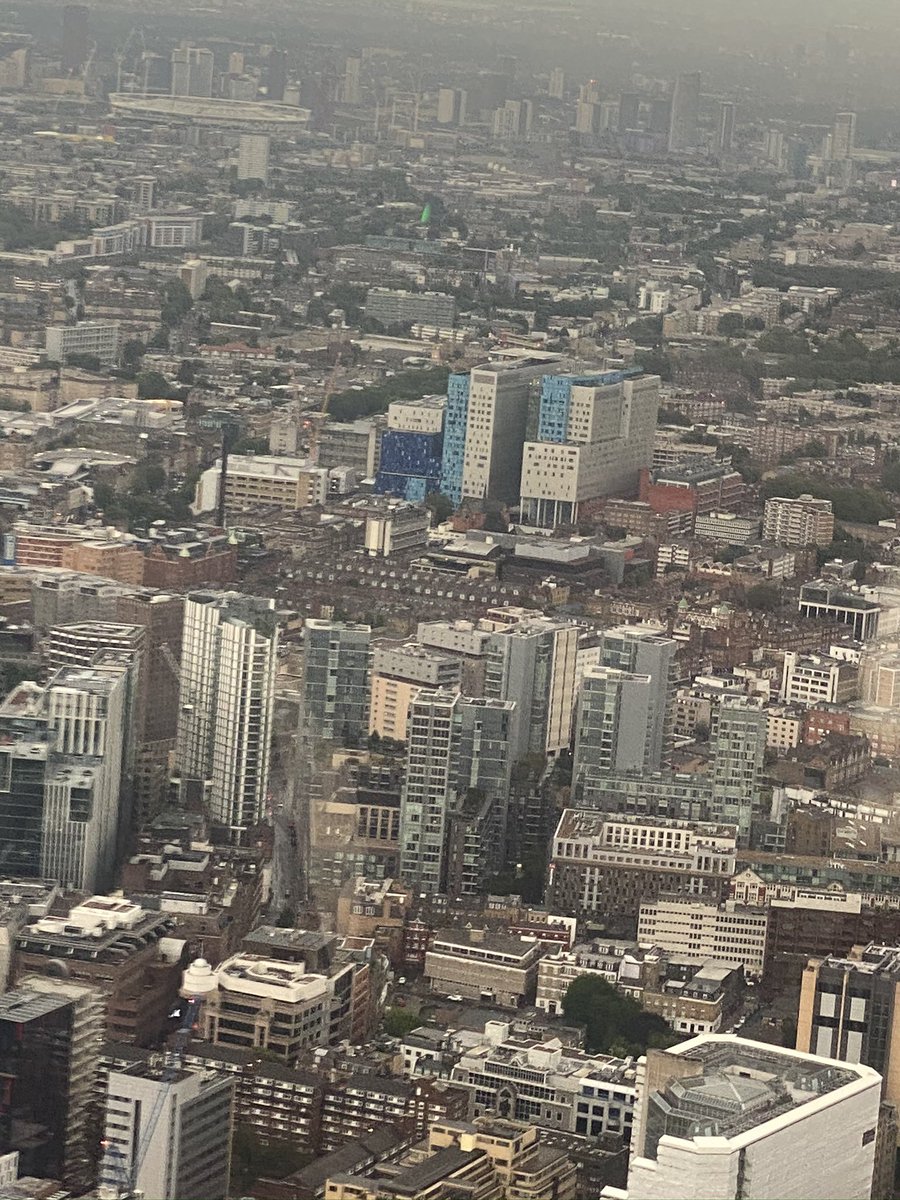 Is there any way <a href="/TowerHamletsNow/">Tower Hamlets Council</a> <a href="/MayorJohnBiggs/">Mayor John Biggs</a> can help one of our nurses who spent a day (and extra time) looking after the most critically ill covid patients @RoyalLondonHosp get a refund of the £260 fee she paid when her car was impounded after she parked for her work?