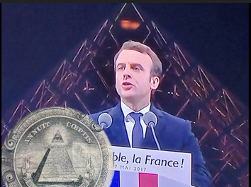 Cette soirée de Macron à la pyramide du Louvre, très rouge et .... symbolique : >The winner