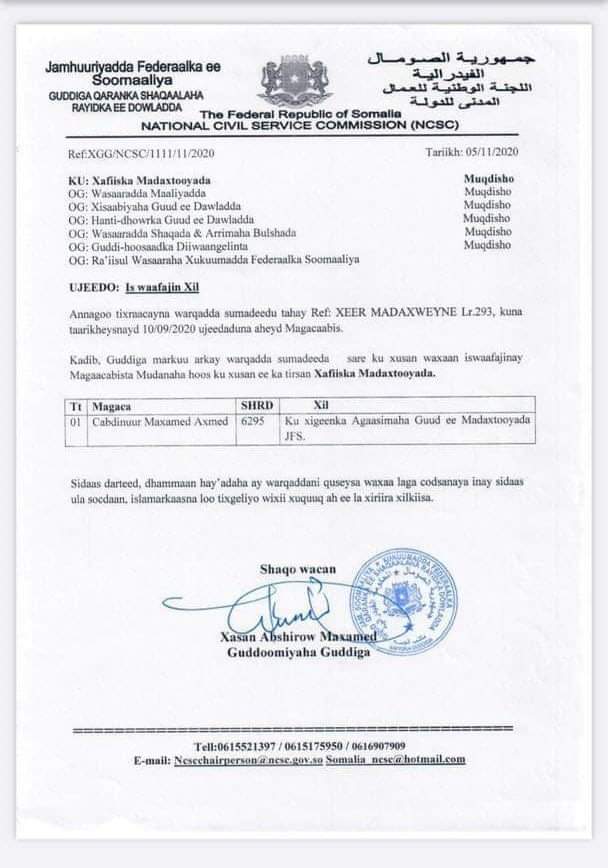  @AbdinurMAhmed waa Shaqaale Dowladeed (Civil Servant) sida ku cad warqada hoose. Guddiga Doorashada Dadban shuruudaha ku jira heshiiska waxaa ka mid ah xubnaha ka mid noqonaaya waa inuusan aheyn shaqaale dowladeed, ka sokow akhlaaqdiisa oo la hubiyo & inuu dhexdhexaad yahay 