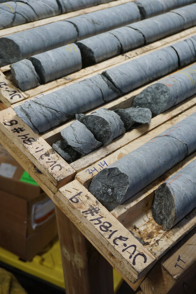 macdonaldmines's tweet photo. The drill is turning again #SPJProject While we wait for results from 17 holes at Scadding #2020drilling, we are testing some promising polymetallic (Au, Co, Cu) targets on our Jovan property, about 9.5 km away #IOCG #beyondScadding #staytuned $BMK.v @miaboiridy https://t.co/1DKONxPTUz