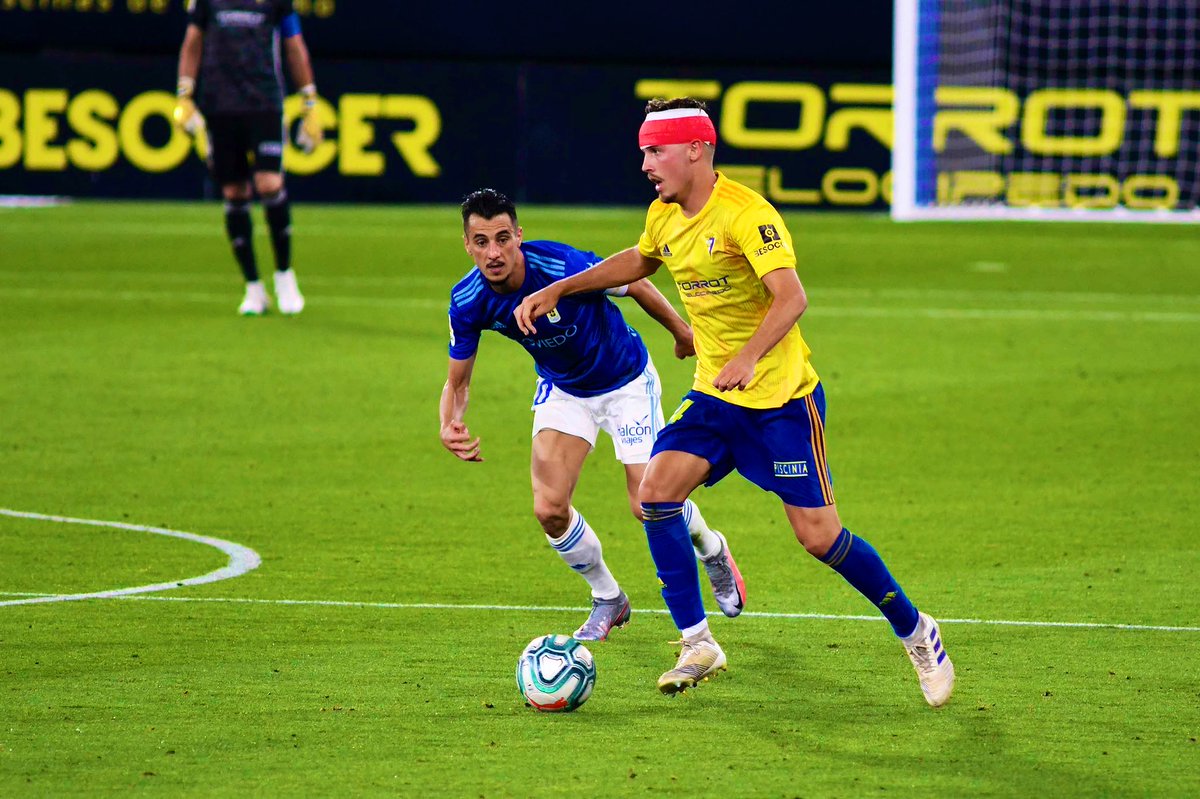 Yendy_Hernandez's tweet photo. 🎙SERGIO GLEZ
▶️ El director deportivo del #Tenerife demostró interés y confianza en mí desde el verano. #Cordero me conoce bien de su etapa en #Cádiz. El #ChocoLozano, #Malbasic y el técnico #RobertoPerera, me han dado nociones sobre la isla antes de esta cesión.
#JuegoDePlata https://t.co/G4N2M3XMQR