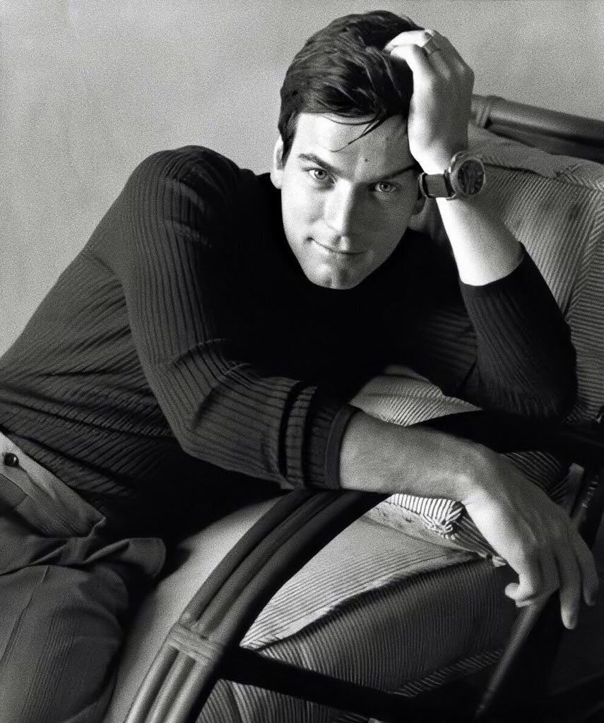 pedro pascal and ewan mcgregor as each other, a thread