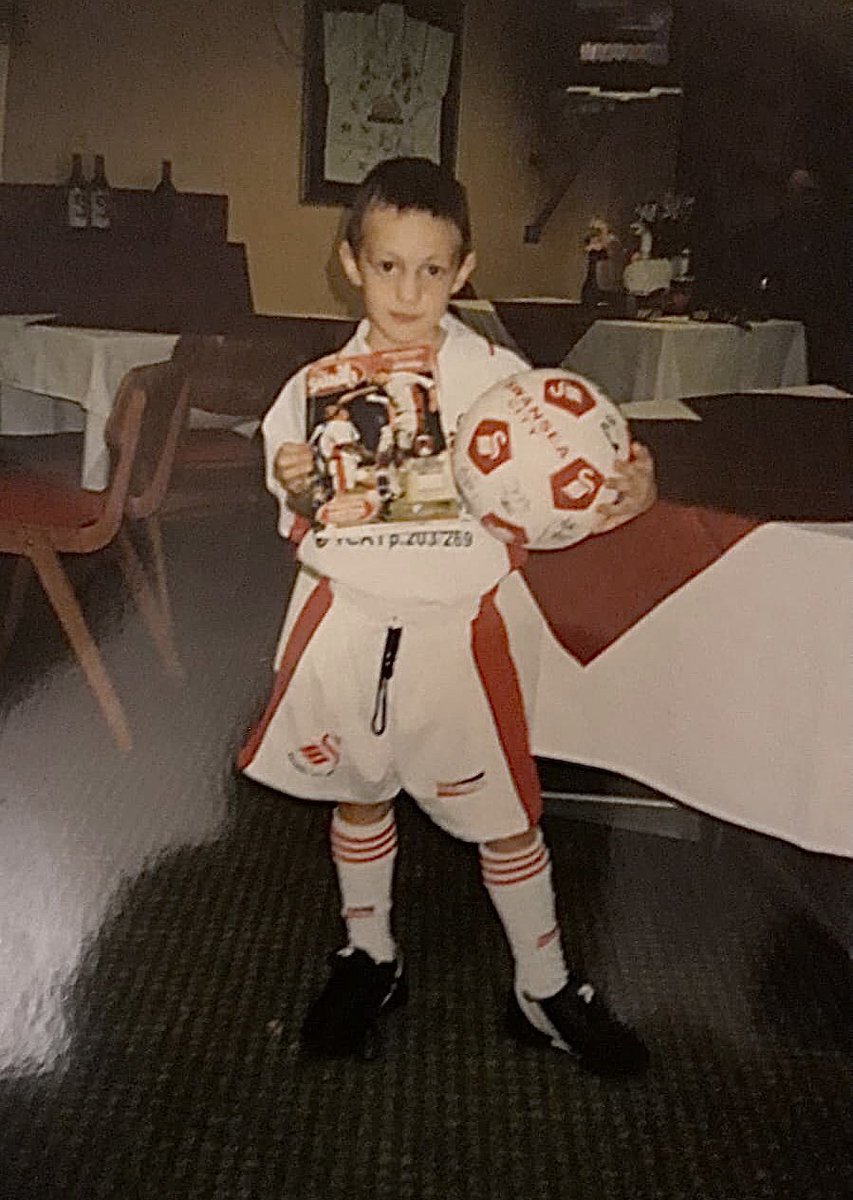 ConnorRobs's tweet image. Who’d have known.. 🦢