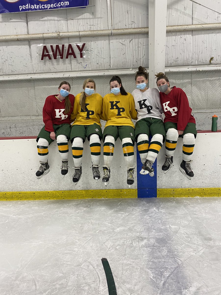 KPGHCoach's tweet photo. This yrs KP juniors. Left to right Meg Sherwood, Sydney O'Shea, Jen Daniels , Morgan Cunningham and Alison Donovan. The effort these girls show every day is incredible!! #alIin #stbj @kphsathletics @KpBooster @KPHockeyFriends @KPGHS_IceHockey https://t.co/ksmbyr9w4O