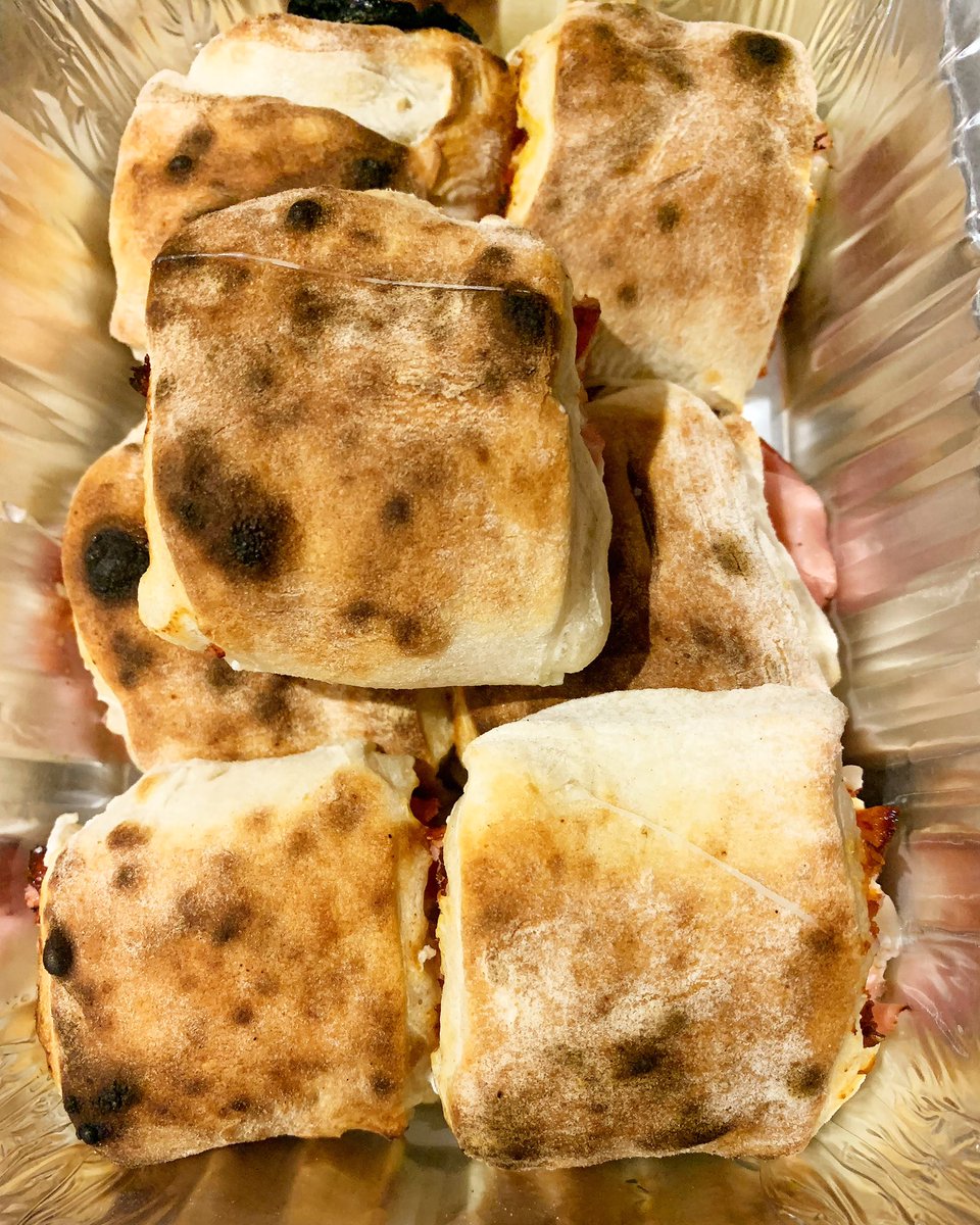 Pizzeria Via Mercanti tweet media