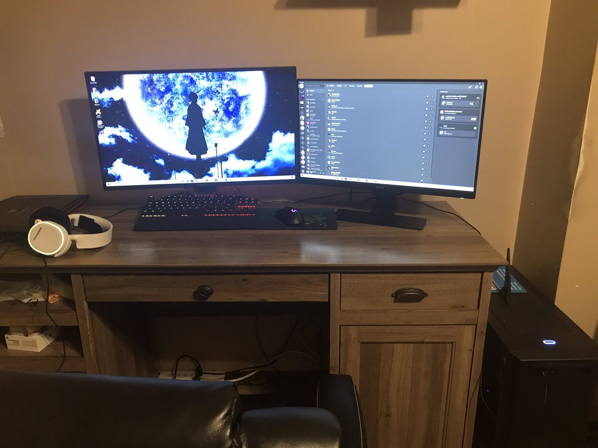 PocketsPizza's tweet image. I got my new gaming PC a few days ago. Just upgraded from a gaming laptop to this beast. Runs super well so far. Specs down below if you are interested.