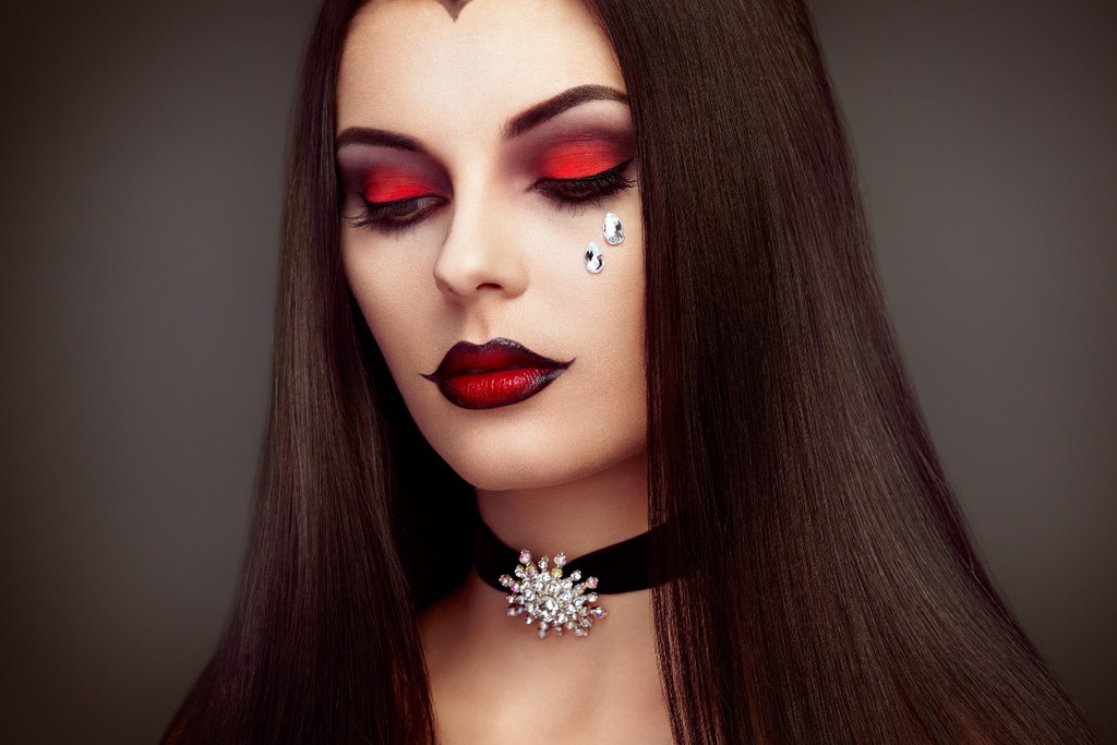 psoriasiszap's tweet photo. https://t.co/AGTVhNGzFL
Are you a good candidate for the Vampire Facelift? Can you also get eternal youth like those Instagram influencers? Read our blood-curdling report. https://t.co/nmBSruHhFo