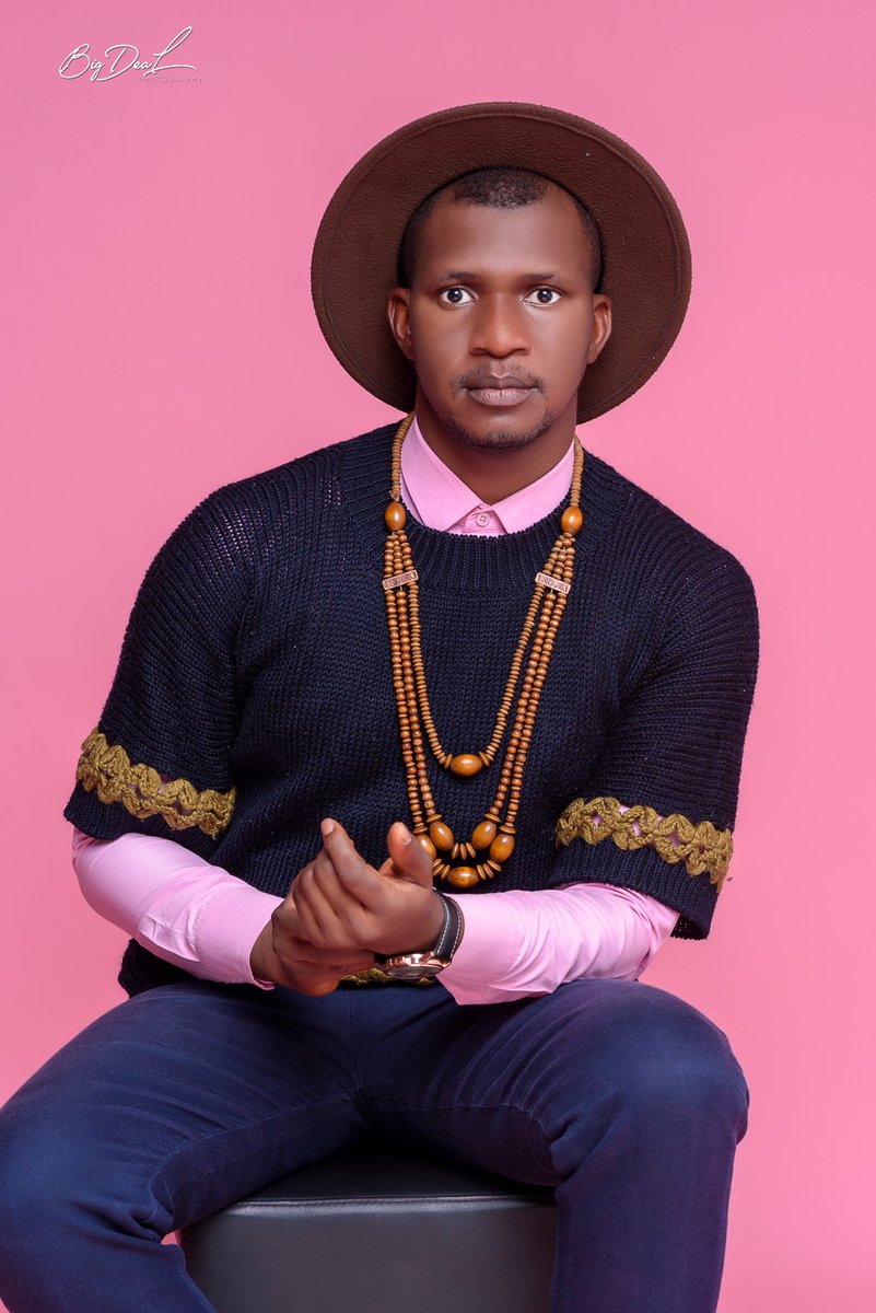Ekeneodigwe's tweet photo. Happy Birthday 
Dear Self, 
Today is yours. Tomorrow is yours.
Now close your eyes, make a wish. And watch me make that dream come true. 

Love,
Ekene Odigwe https://t.co/9UxKESkMEg