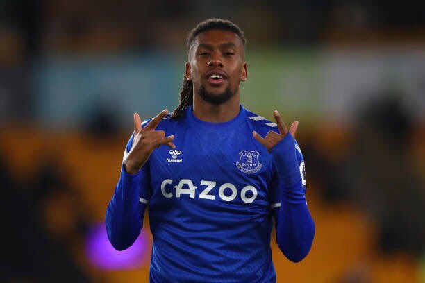 footballliveCH's tweet photo. Full time
🏴#EPL :
Sheffield Utd 1-0 Newcastle
Burnley 0-1 Manchester United
Wolves 1-2 Everton
#Iwobi #Pogba #Liverpool #BURMUN #FLUpdate #footballlive https://t.co/0fd3WXtiaG