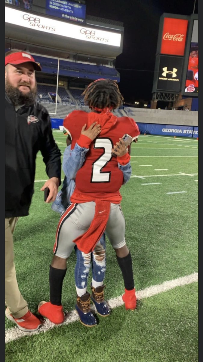 Thomas2Donivan's tweet photo. Blessed to receive a offer to Avila University 💜🤍.. Go Eagles 🦅!! @RecruitGeorgia @Coachbarber_ @CoachTDennis https://t.co/4vxlKRrlBK