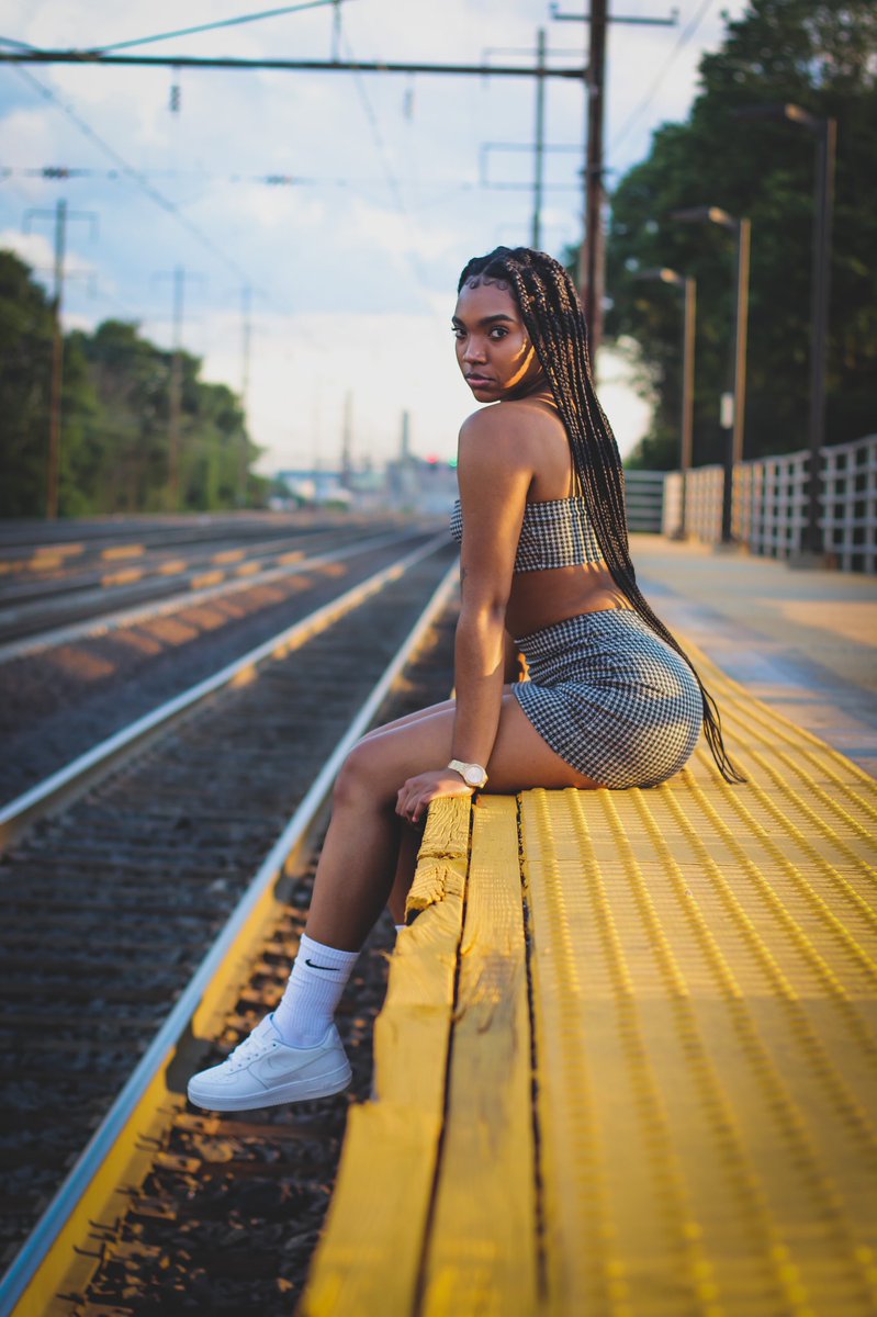 thesniperkit's tweet photo. Runaway love https://t.co/DMIXBXJSvf