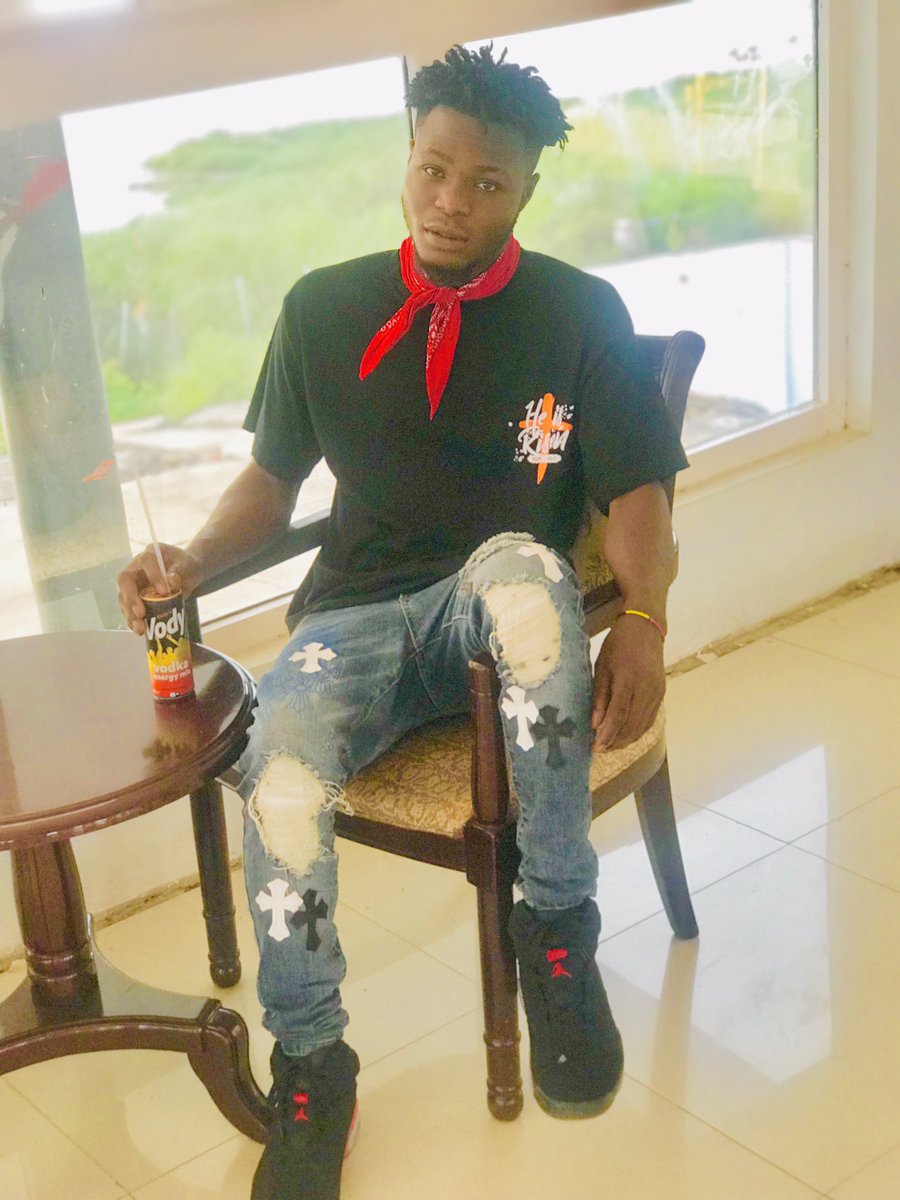 edwin_scripture's tweet image. You are strong enough to start again. 
💪💰🙏❤️