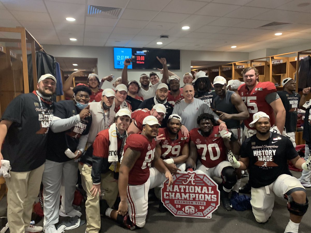 landondickerson's tweet photo. LOVE IS THE REASON FOR THE FIGHT! This is more than a team, it is a family. We love each other and would sacrifice anything for our brothers. Through adversity and uncertainty we thrived. Now we have reaped the rewards. To my brothers, I love each and everyone of you. #Champions https://t.co/lKWhXGij4C
